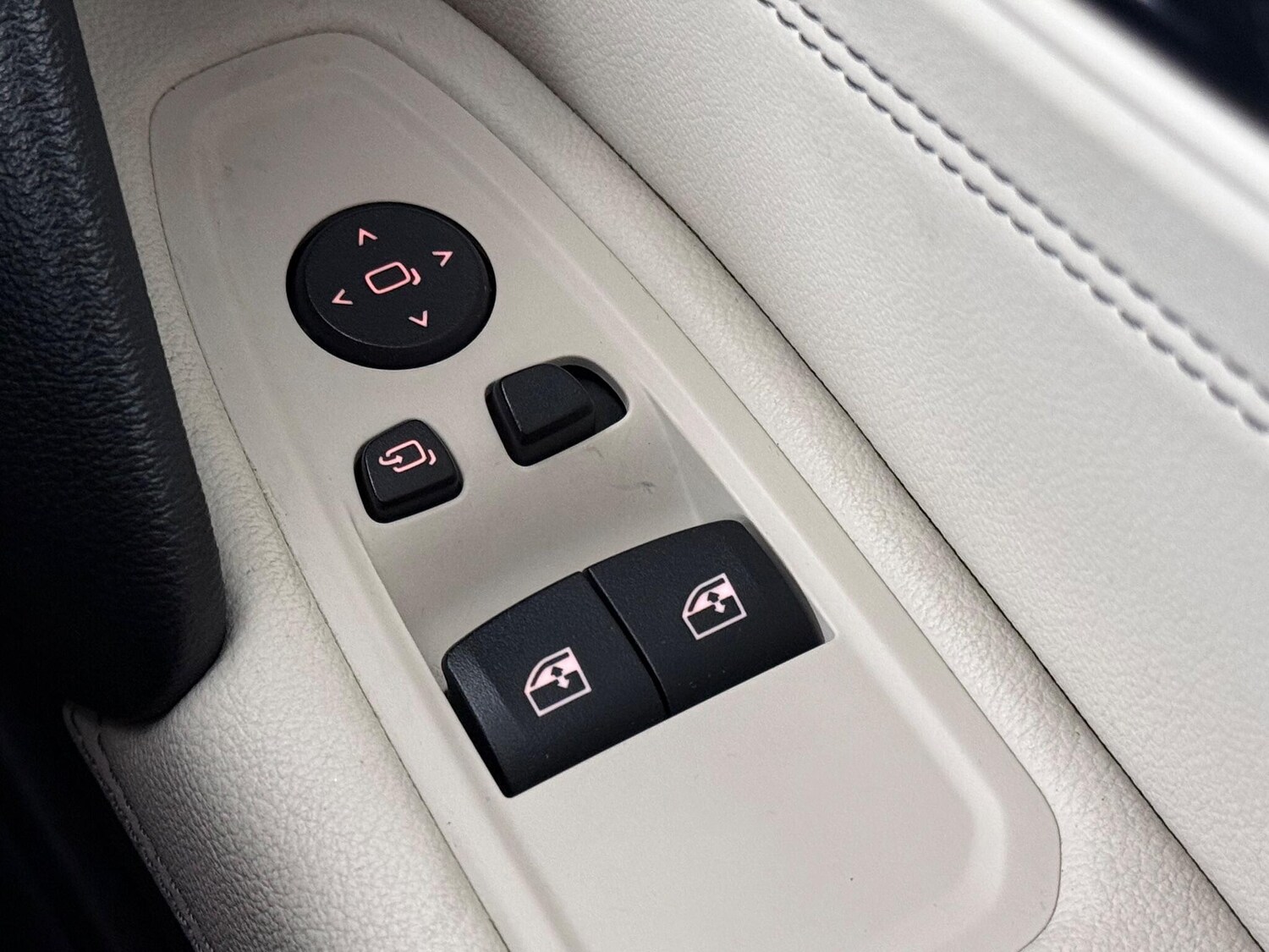 Used BMW Z4 2019 for sale - 76466771: Photo 21