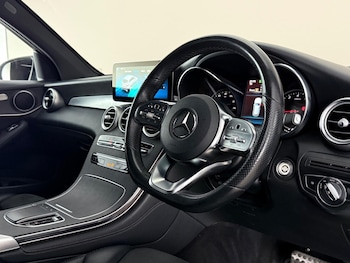 Used Mercedes-Benz GLC 2020 for sale - 78587006: Photo