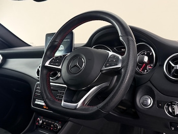Used Mercedes-Benz GLA 2020 for sale - 78637145: Photo