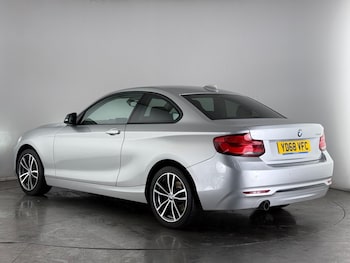 Used BMW 2 Series 2018 for sale - 77371852: Photo