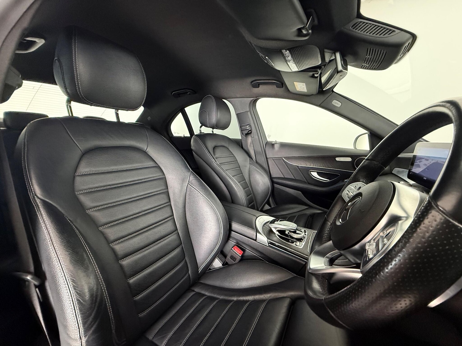 Used Mercedes-Benz C Class 2019 for sale - 76466788: Photo 14