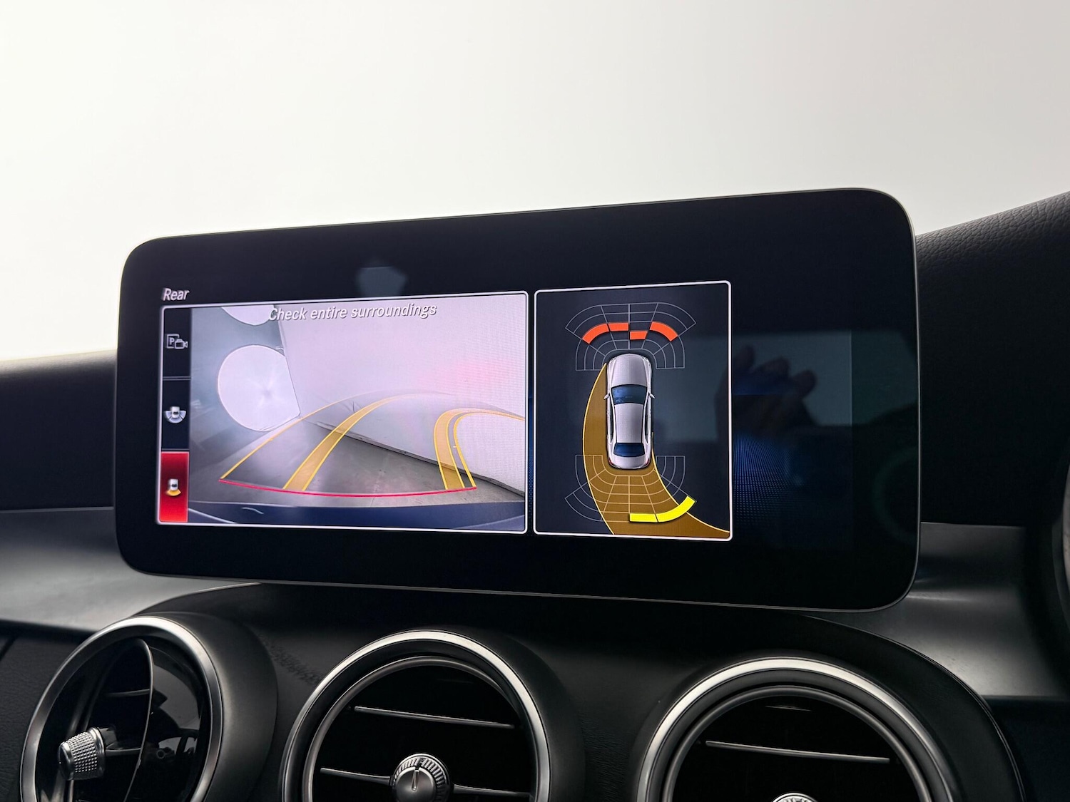 Used Mercedes-Benz C Class 2019 for sale - 76466788: Photo 36