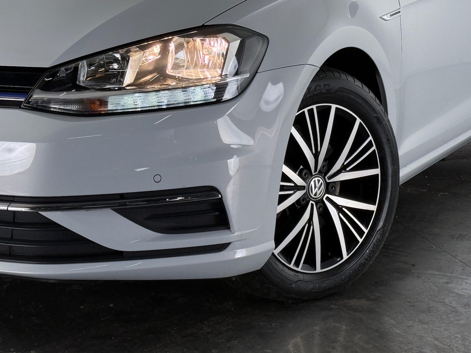 Used Volkswagen Golf 2018 for sale - 77182454: Photo 41