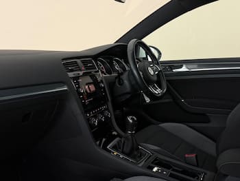 Used Volkswagen Golf 2020 for sale - 79646415: Photo