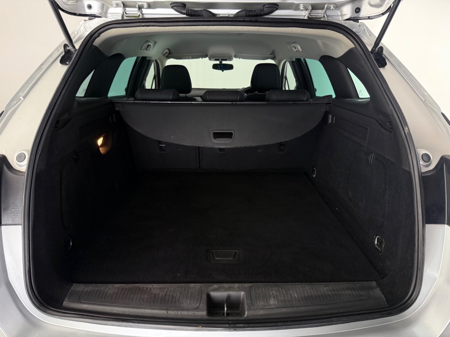 Used Vauxhall Astra 2019 for sale - 78026977: Photo 10