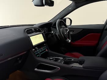 Used Jaguar F-Pace 2020 for sale - 79704827: Photo