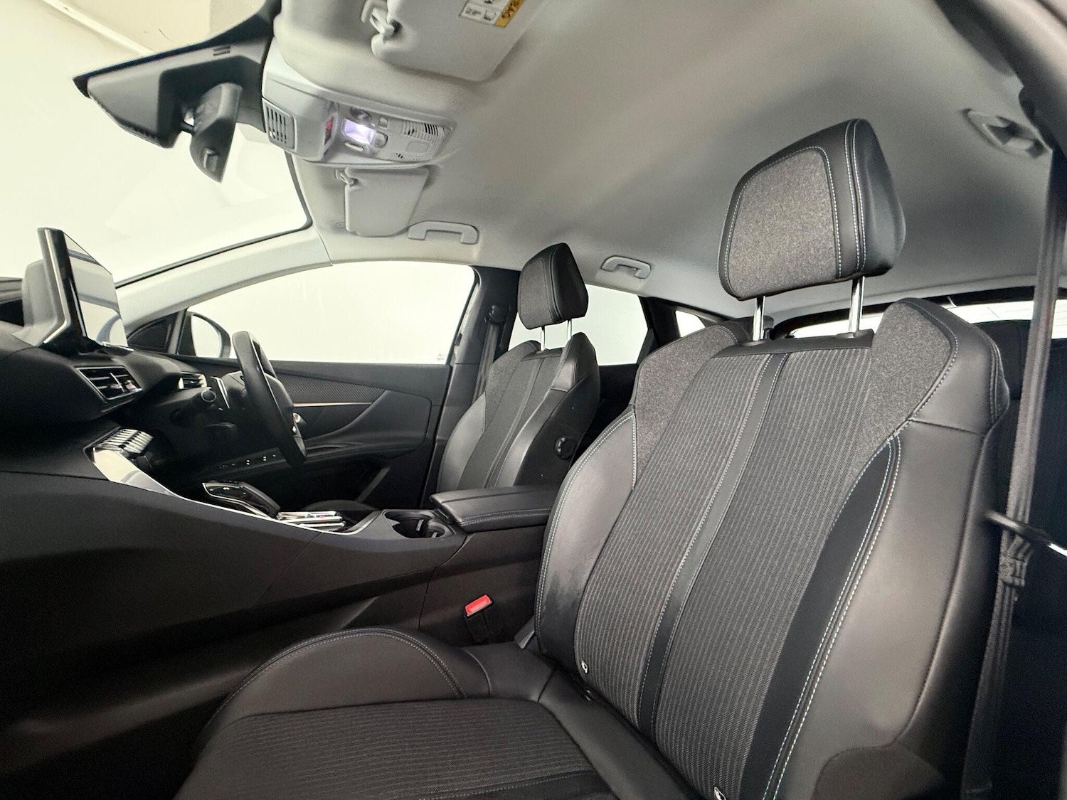 Used Peugeot 3008 2022 for sale - 76466835: Photo 12