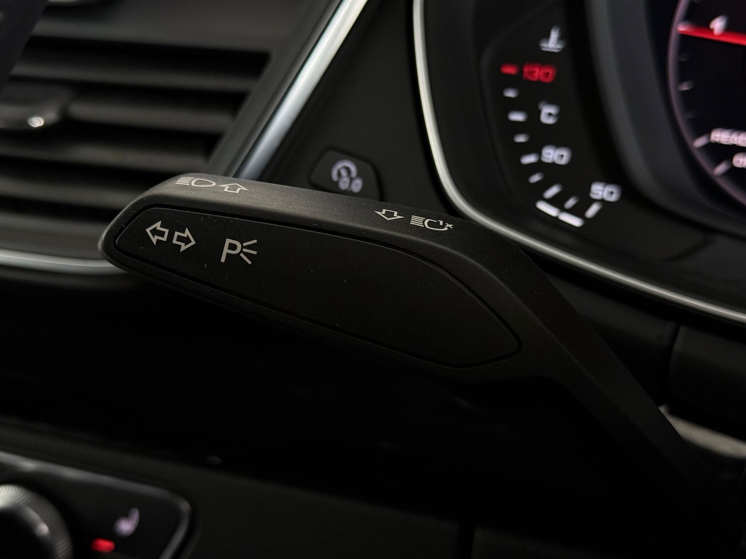 Used Audi Q5 2019 for sale - 77182689: Photo 25