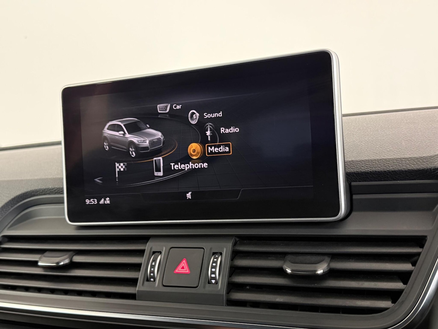 Used Audi Q5 2019 for sale - 77182689: Photo 28