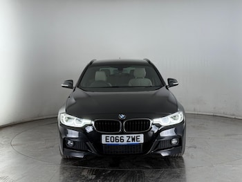 Used BMW 3 Series 2016 for sale - 77091351: Photo