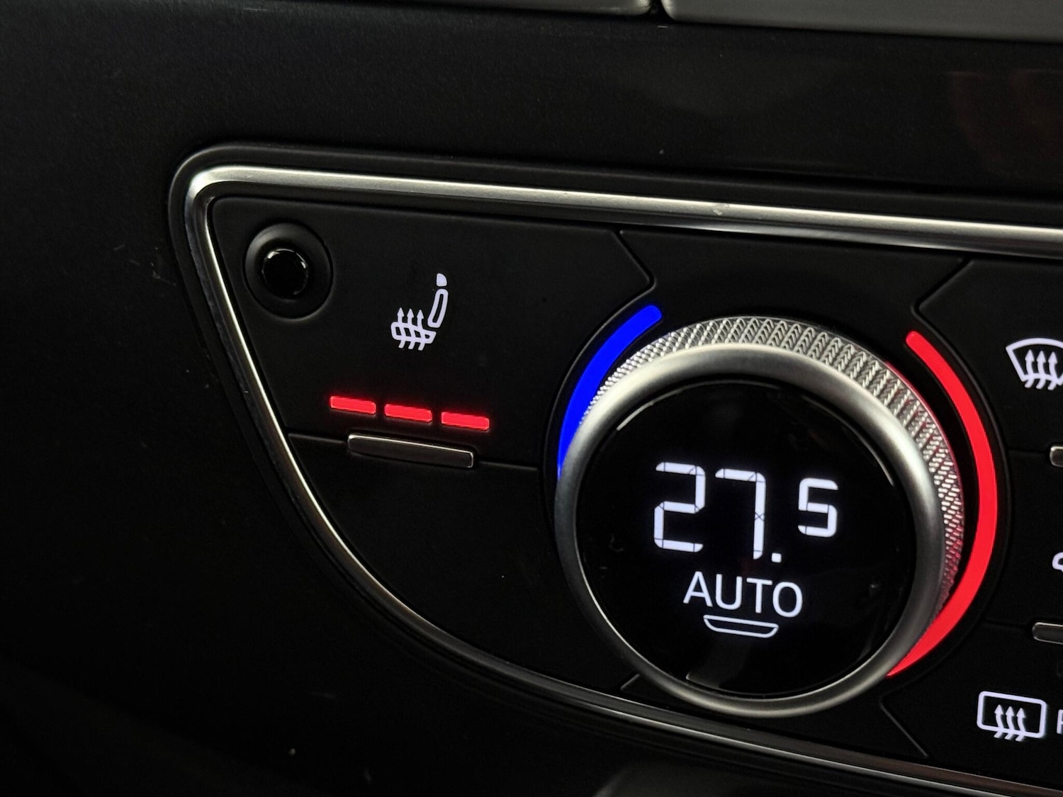 Used Audi Q7 2017 for sale - 77216885: Photo 34