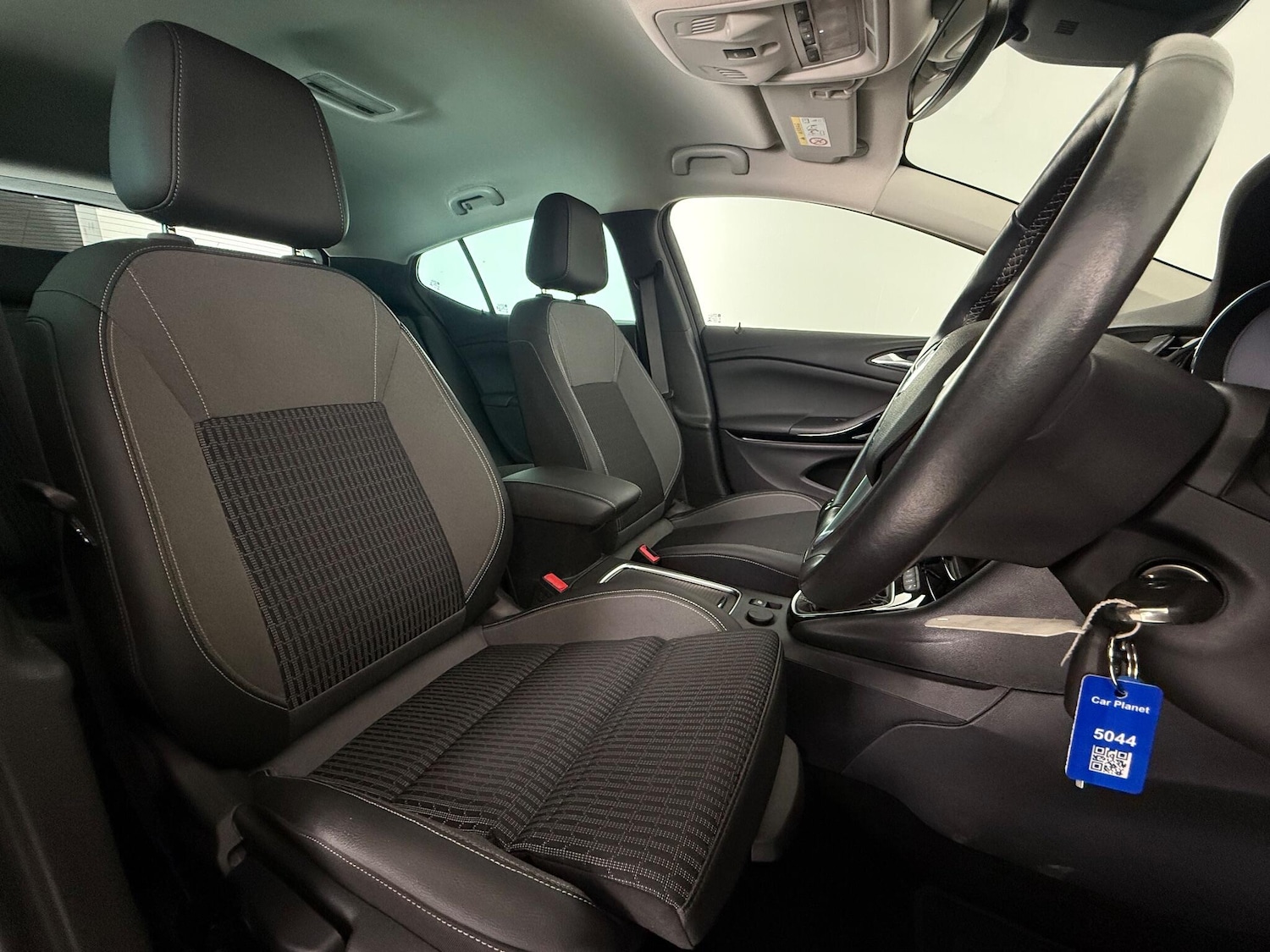 Used Vauxhall Astra 2021 for sale - 76466994: Photo 15