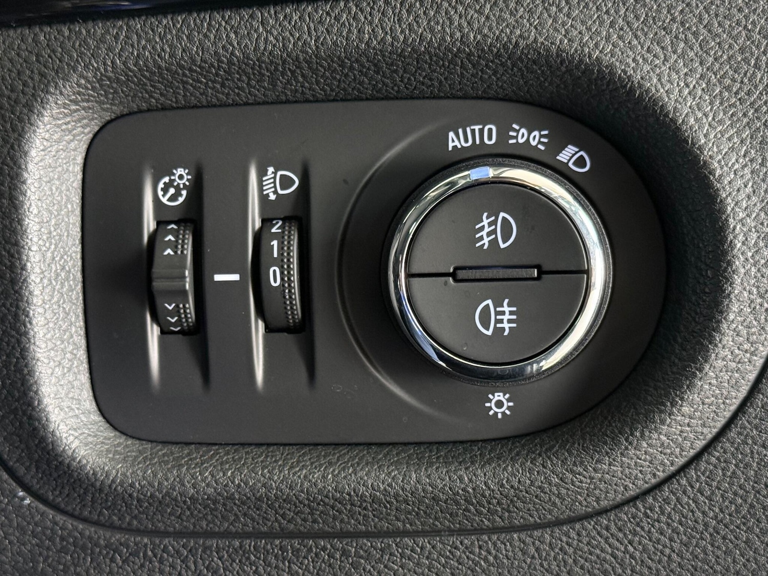 Used Vauxhall Astra 2021 for sale - 76466994: Photo 23