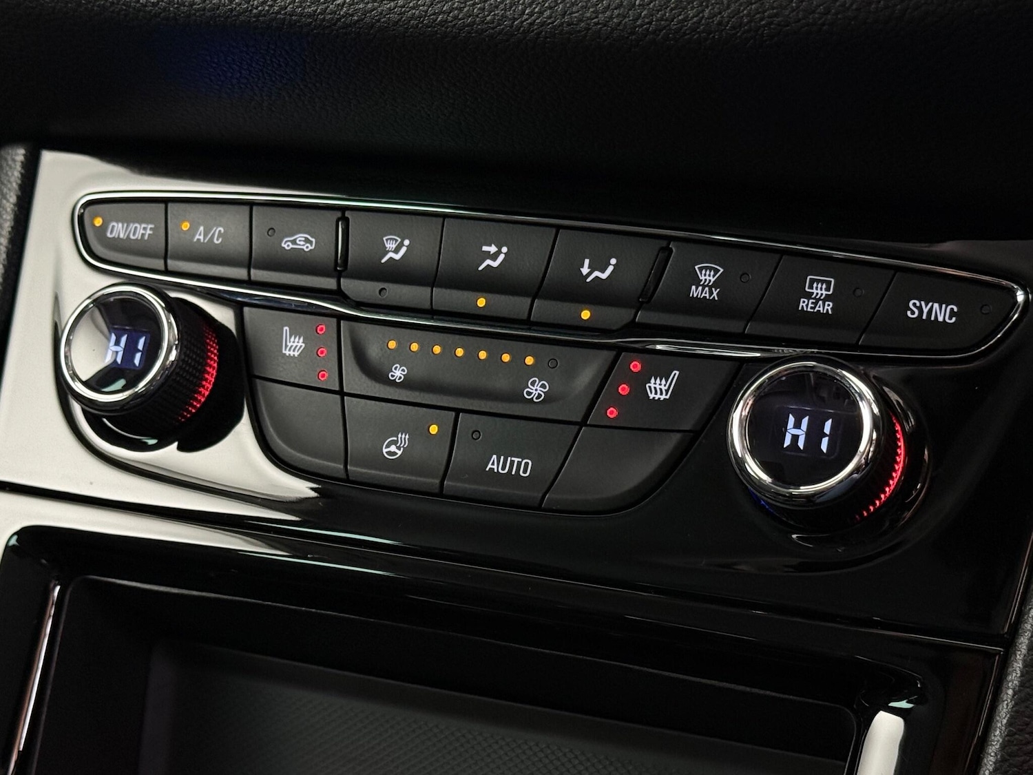 Used Vauxhall Astra 2021 for sale - 76466994: Photo 41