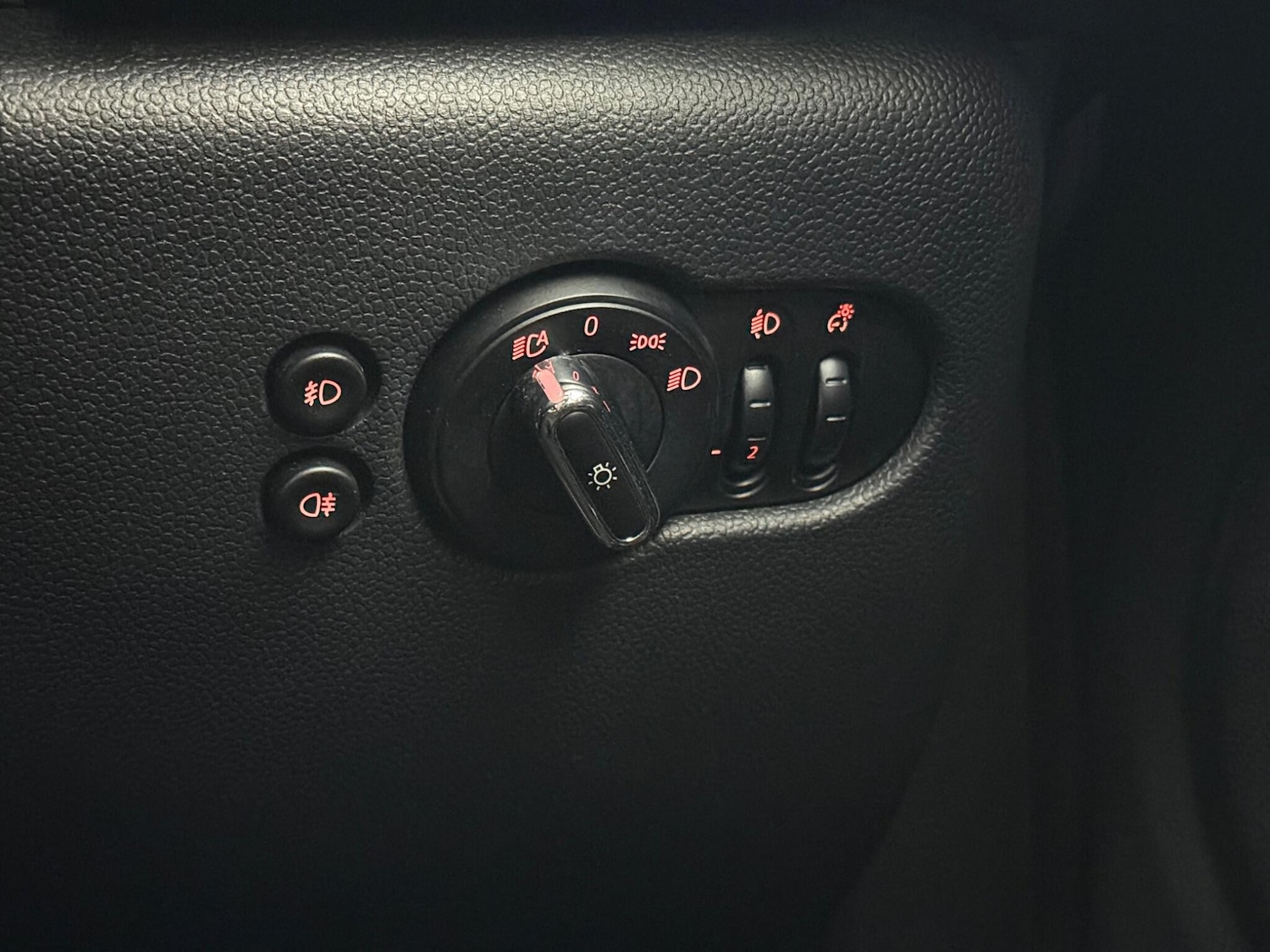 Used MINI Hatch 2019 for sale - 77182357: Photo 21