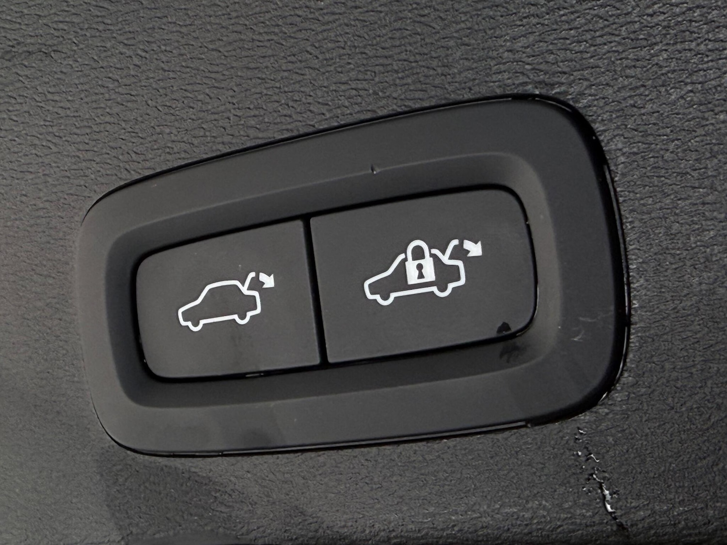 Used Volvo XC40 2021 for sale - 77221691: Photo 9