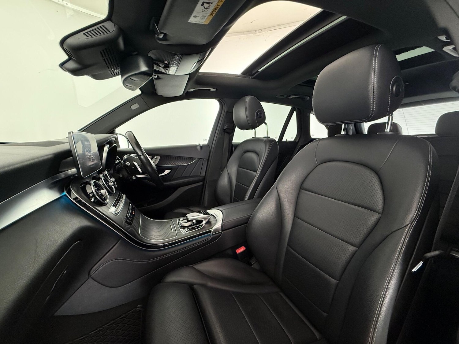 Used Mercedes-Benz GLC 2018 for sale - 77260073: Photo 15