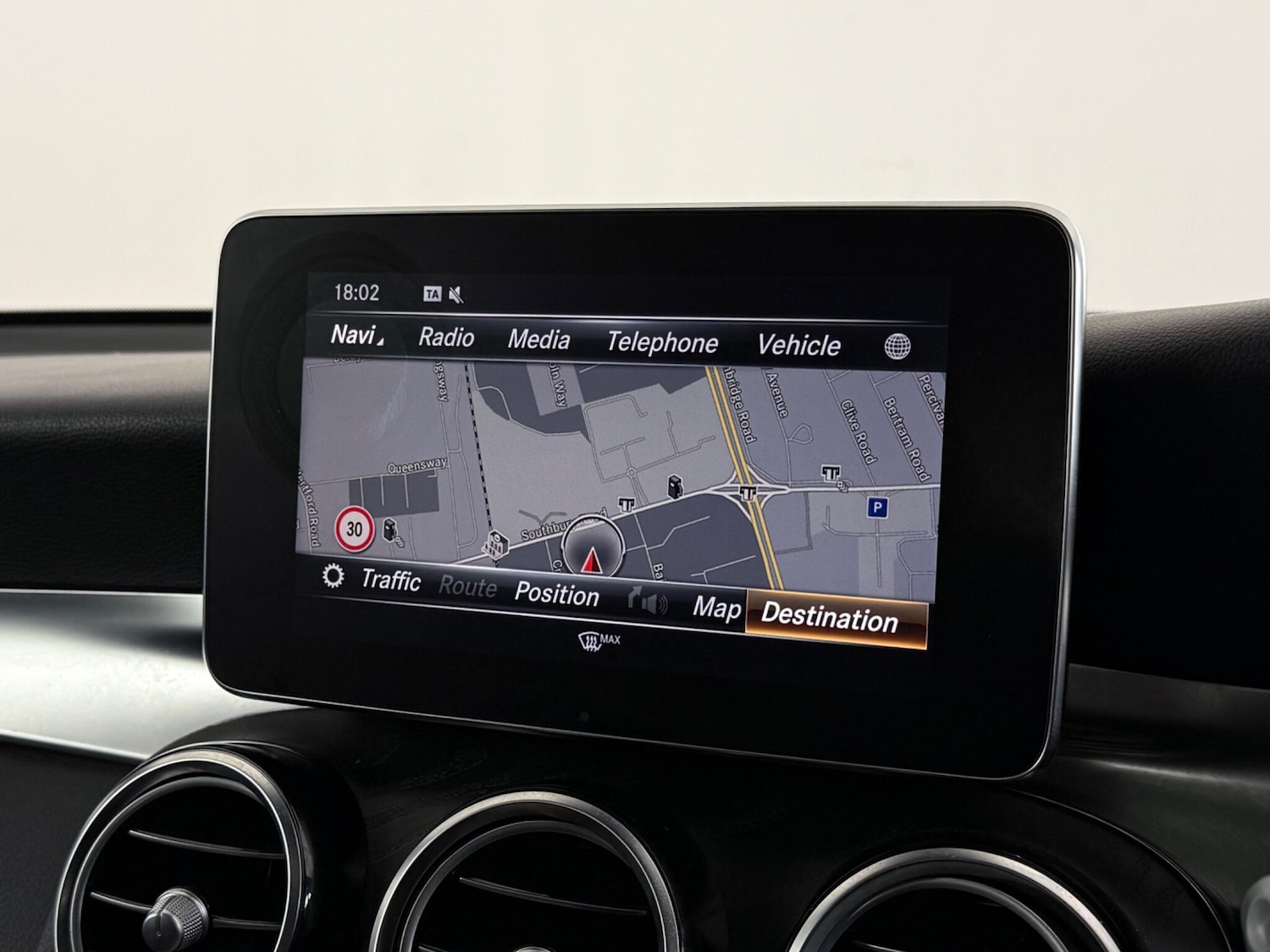 Used Mercedes-Benz GLC 2018 for sale - 77260073: Photo 27