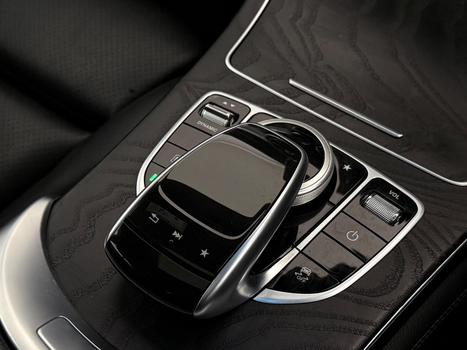 Used Mercedes-Benz GLC 2018 for sale - 77260073: Photo 33