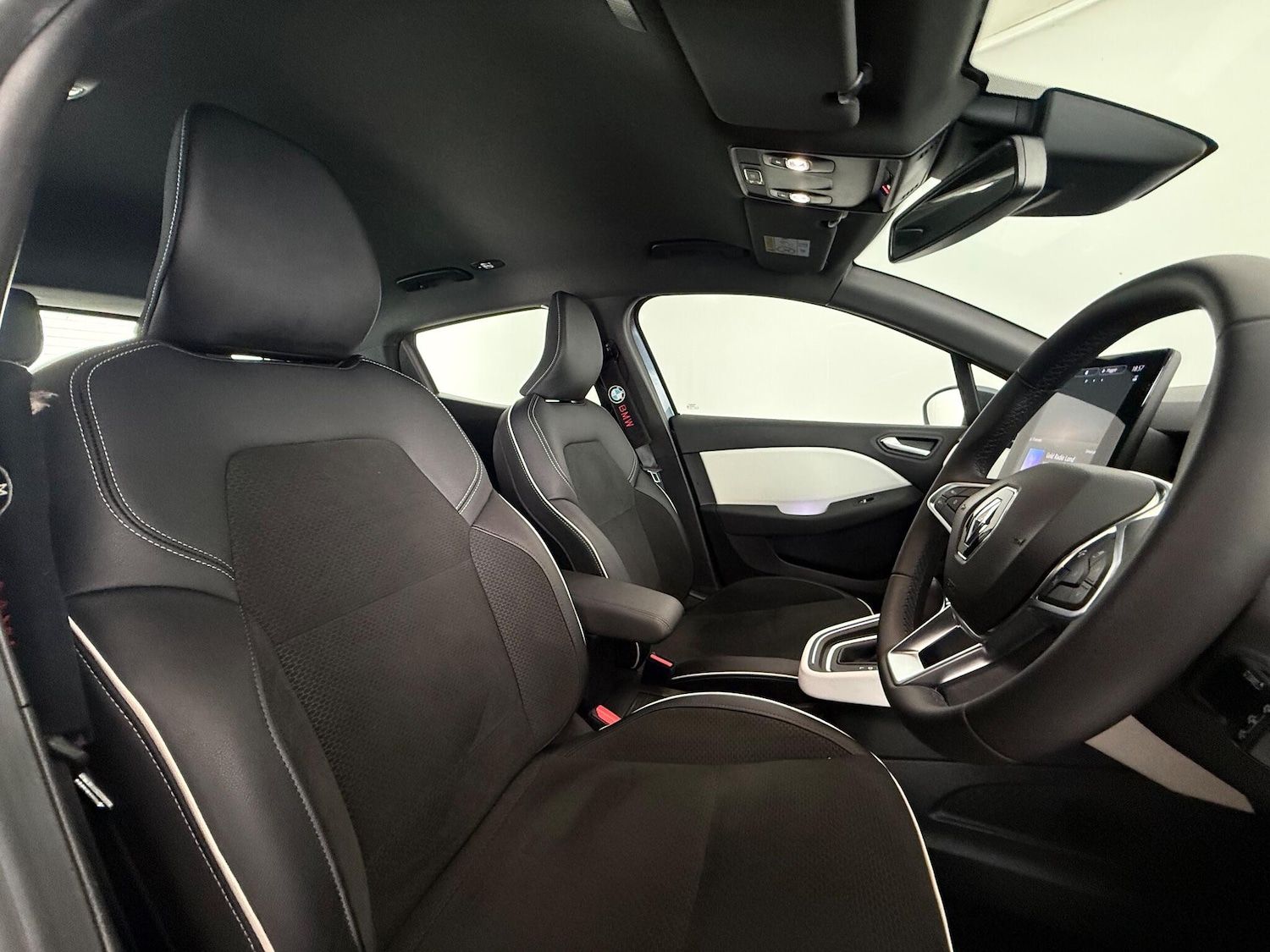 Used Renault Clio 2021 for sale - 76466836: Photo 14