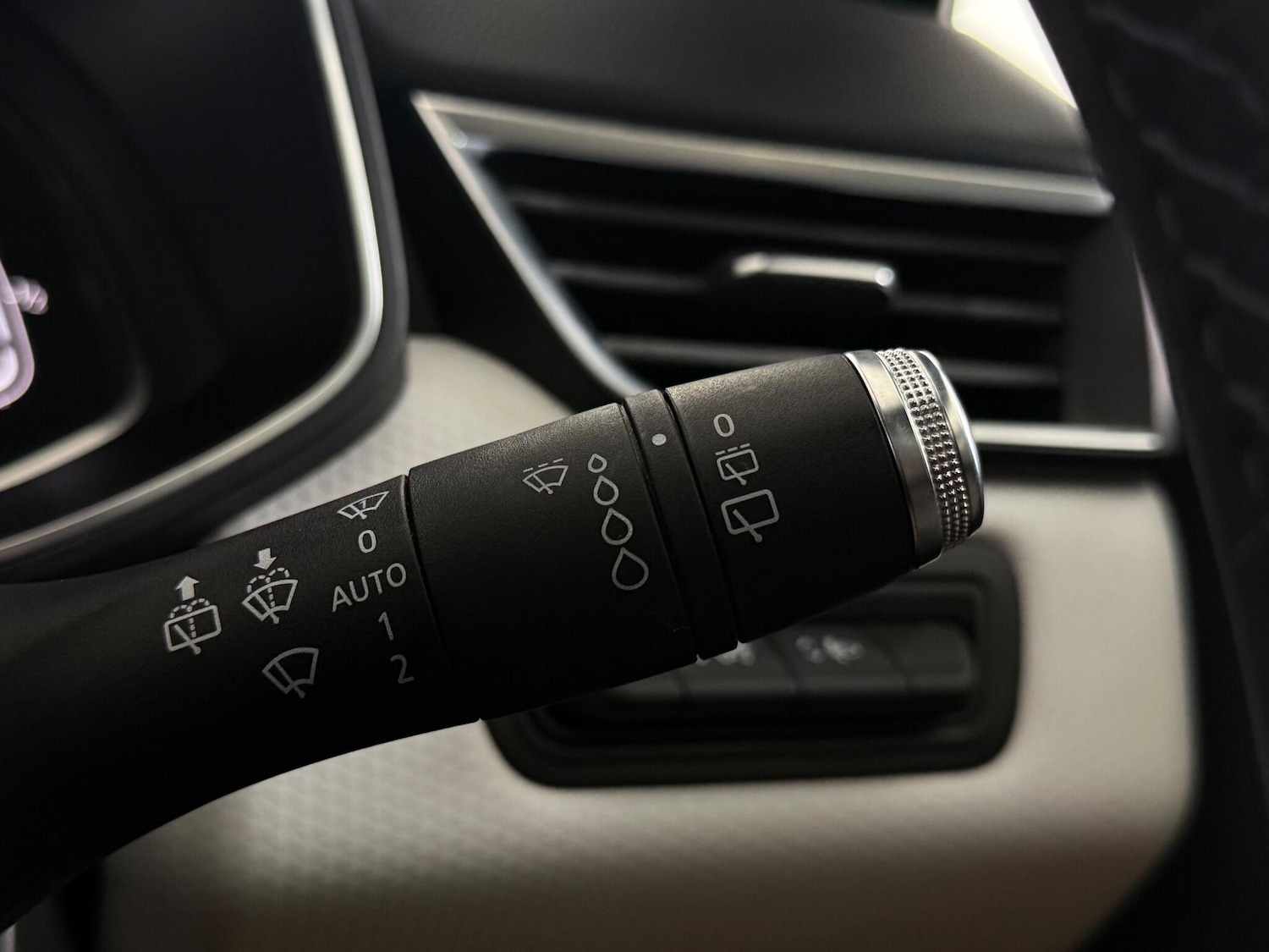 Used Renault Clio 2021 for sale - 76466836: Photo 26