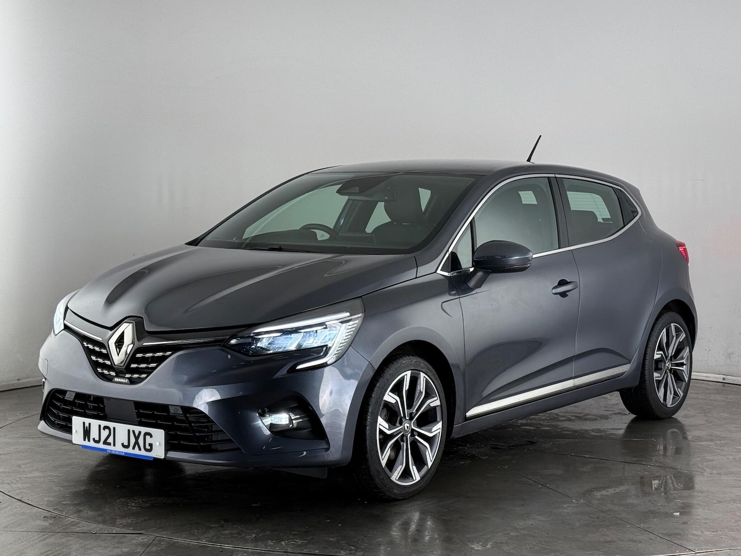 Used Renault Clio 2021 for sale - 76466836: Photo 4