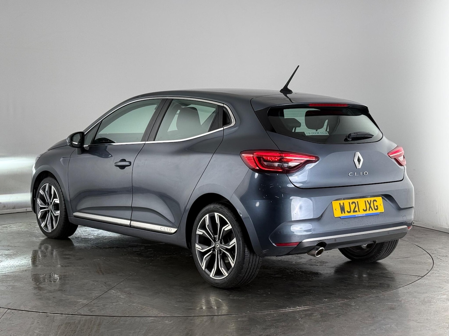 Used Renault Clio 2021 for sale - 76466836: Photo 5