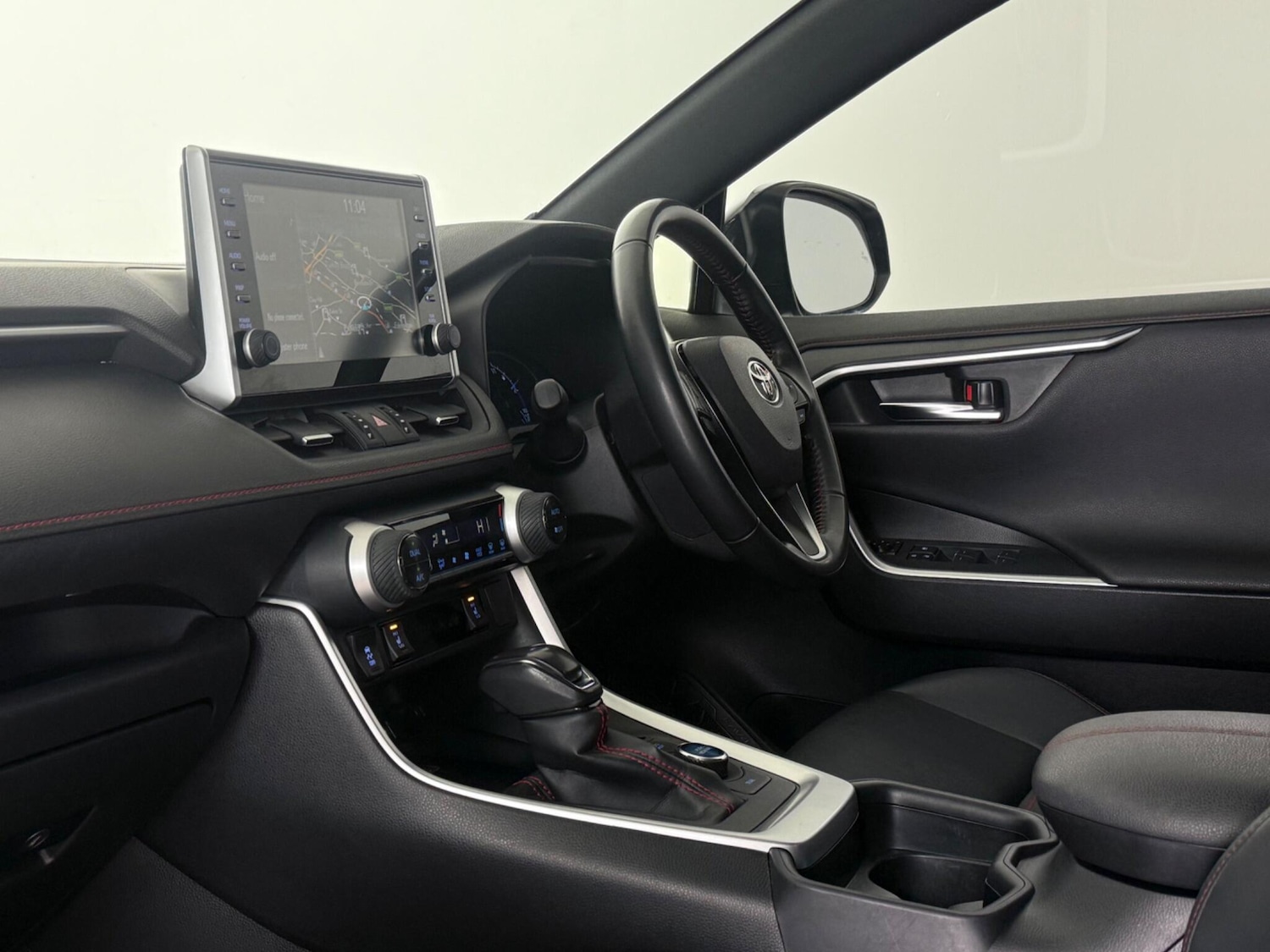 Used Toyota RAV4 2022 for sale - 77760548: Photo 12