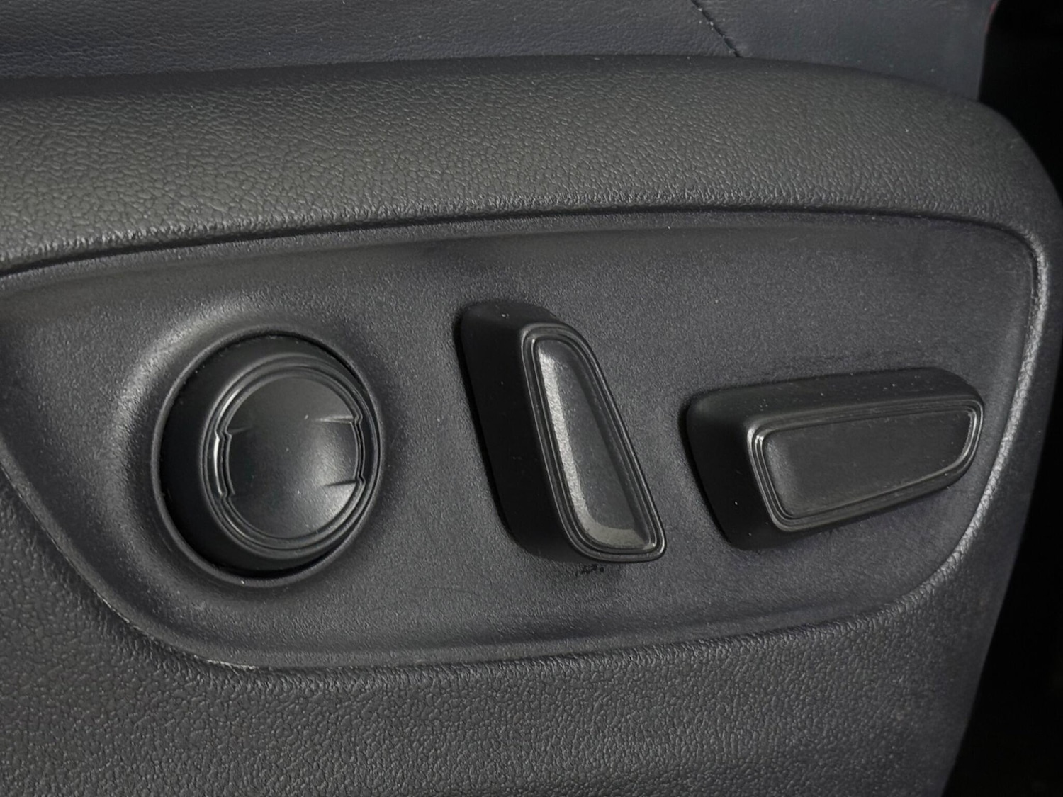 Used Toyota RAV4 2022 for sale - 77760548: Photo 14