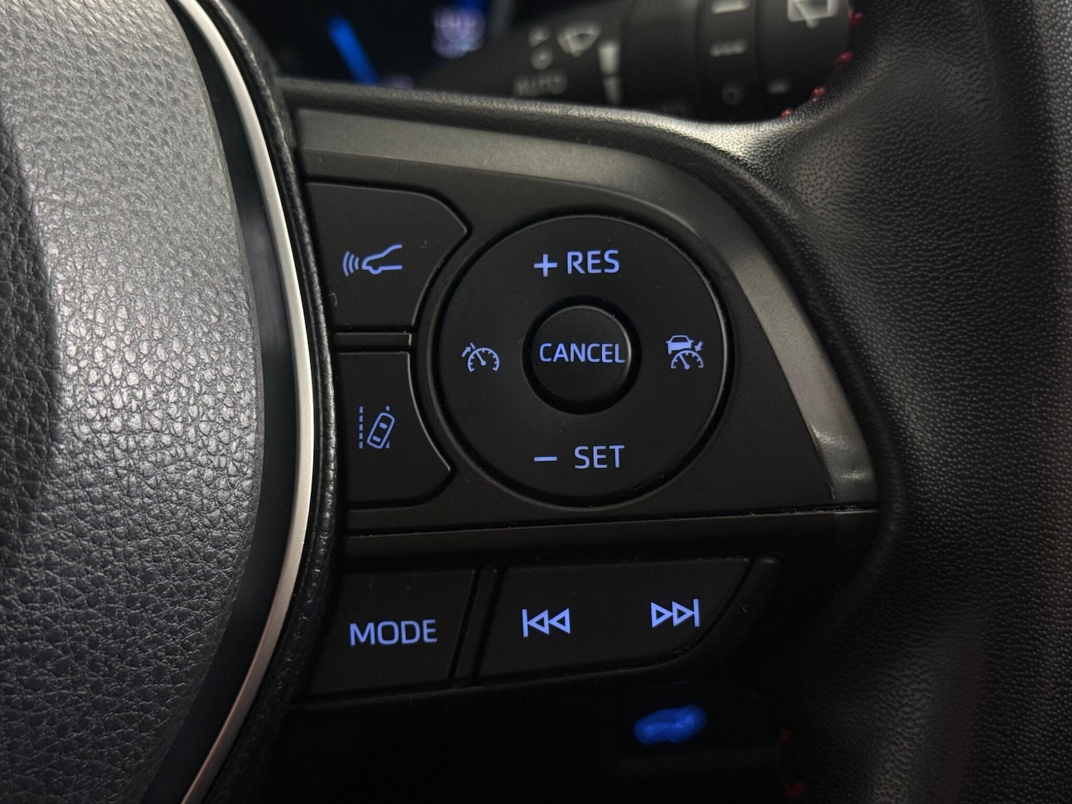 Used Toyota RAV4 2022 for sale - 77760548: Photo 21