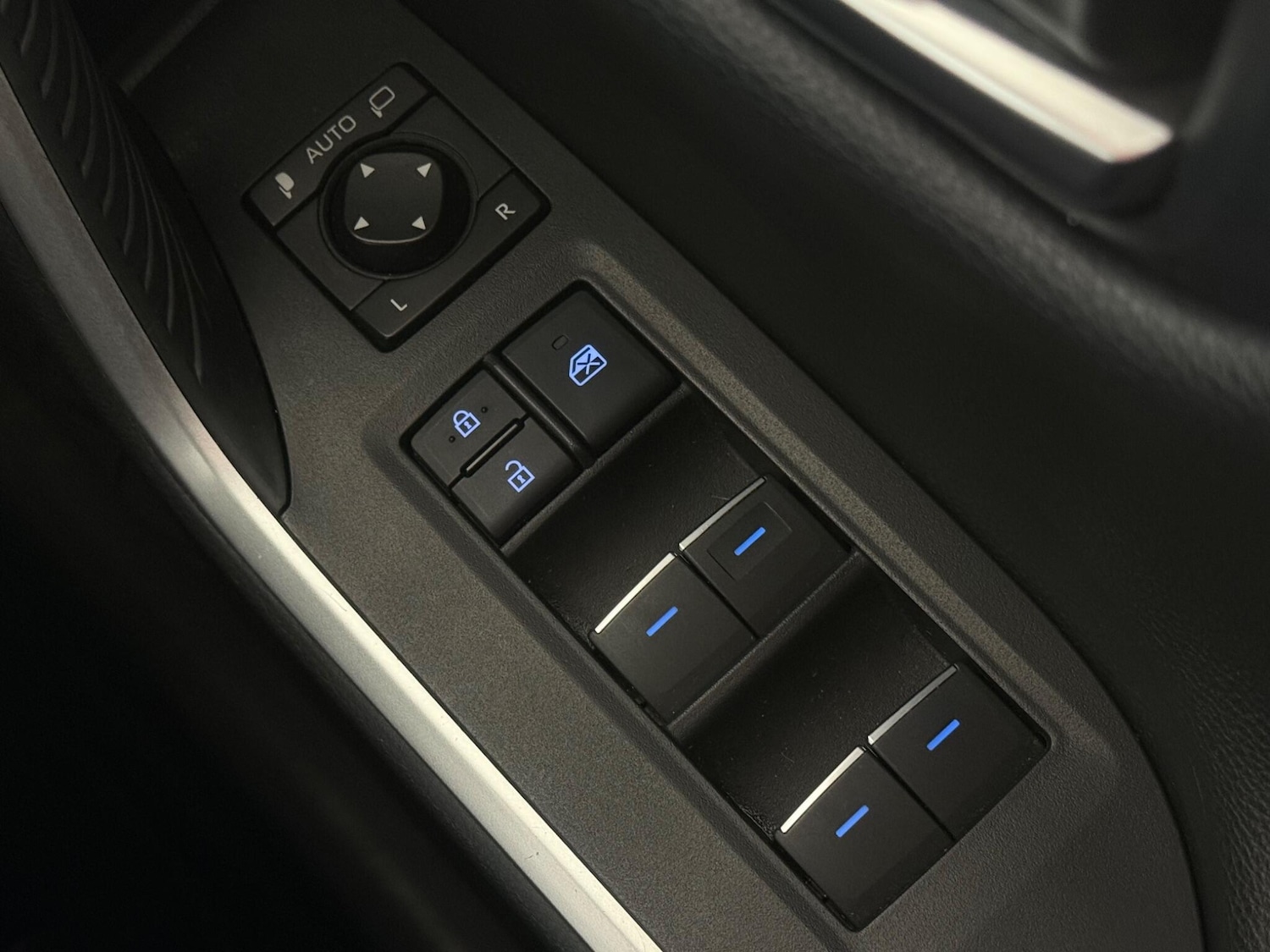 Used Toyota RAV4 2022 for sale - 77760548: Photo 22