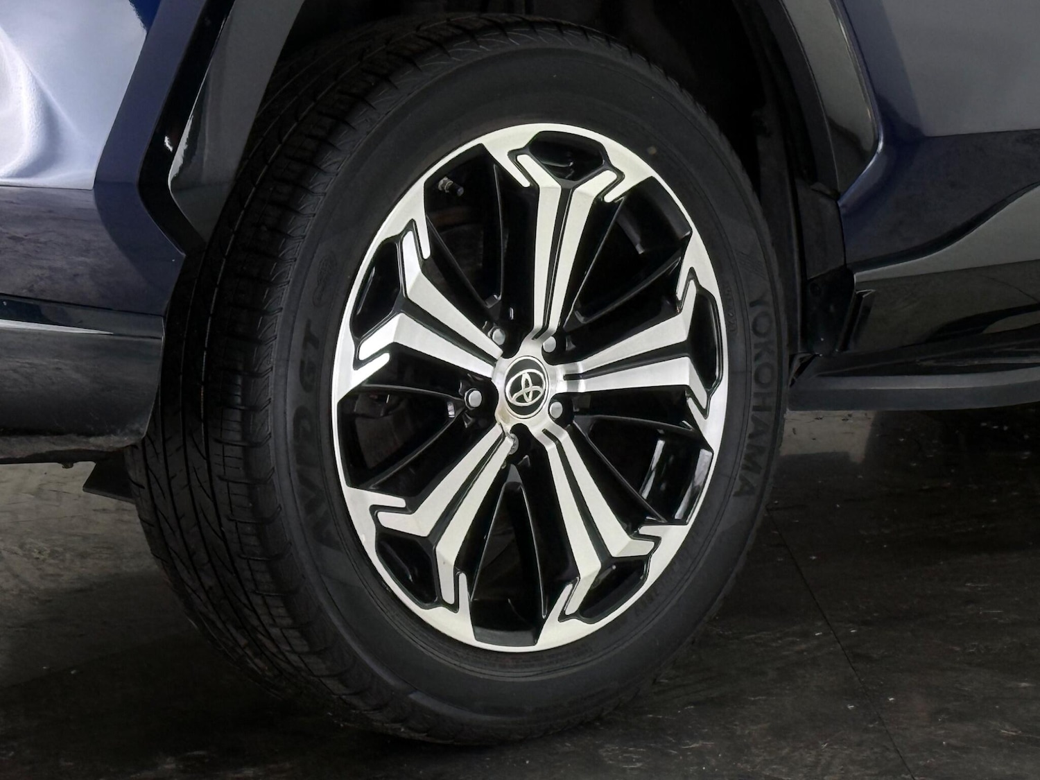 Used Toyota RAV4 2022 for sale - 77760548: Photo 7