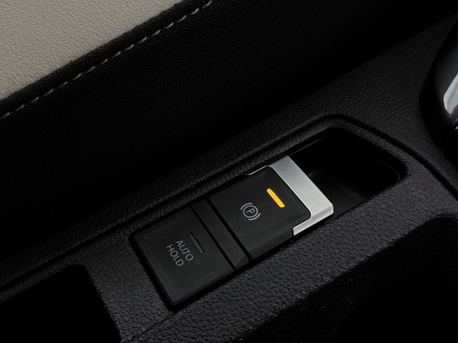 Used Volkswagen T-Roc 2021 for sale - 77221590: Photo 34