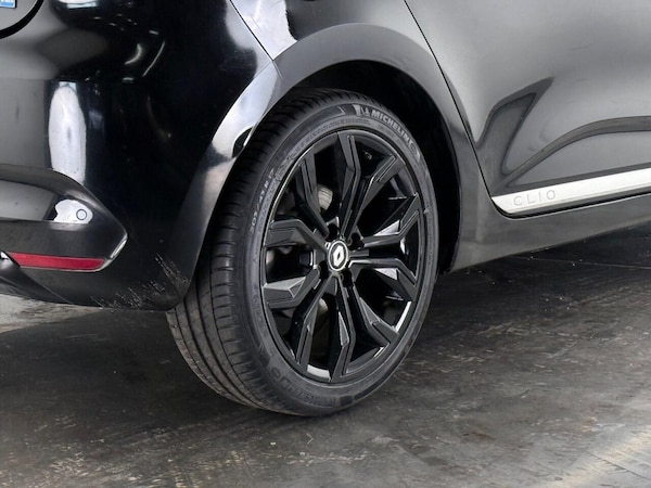 Used Renault Clio 2022 for sale - 76061886: Photo 11