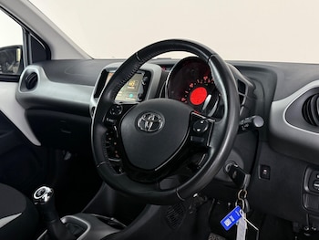Used Toyota AYGO 2018 for sale - 78959440: Photo
