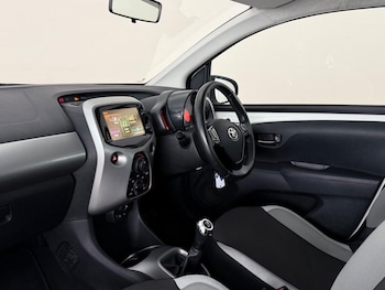Used Toyota AYGO 2018 for sale - 78959440: Photo