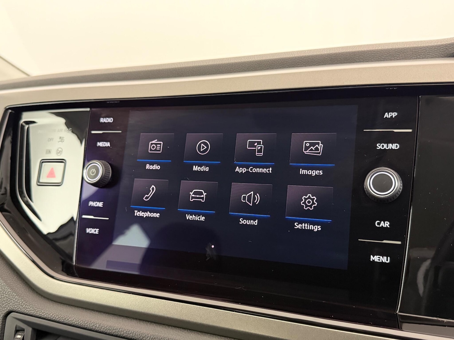 Used Volkswagen Polo 2020 for sale - 77260389: Photo 23