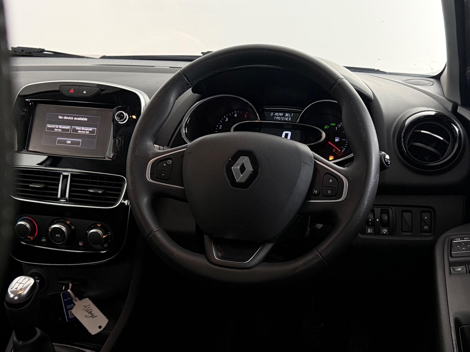 Used Renault Clio 2017 for sale - 76467252: Photo 22