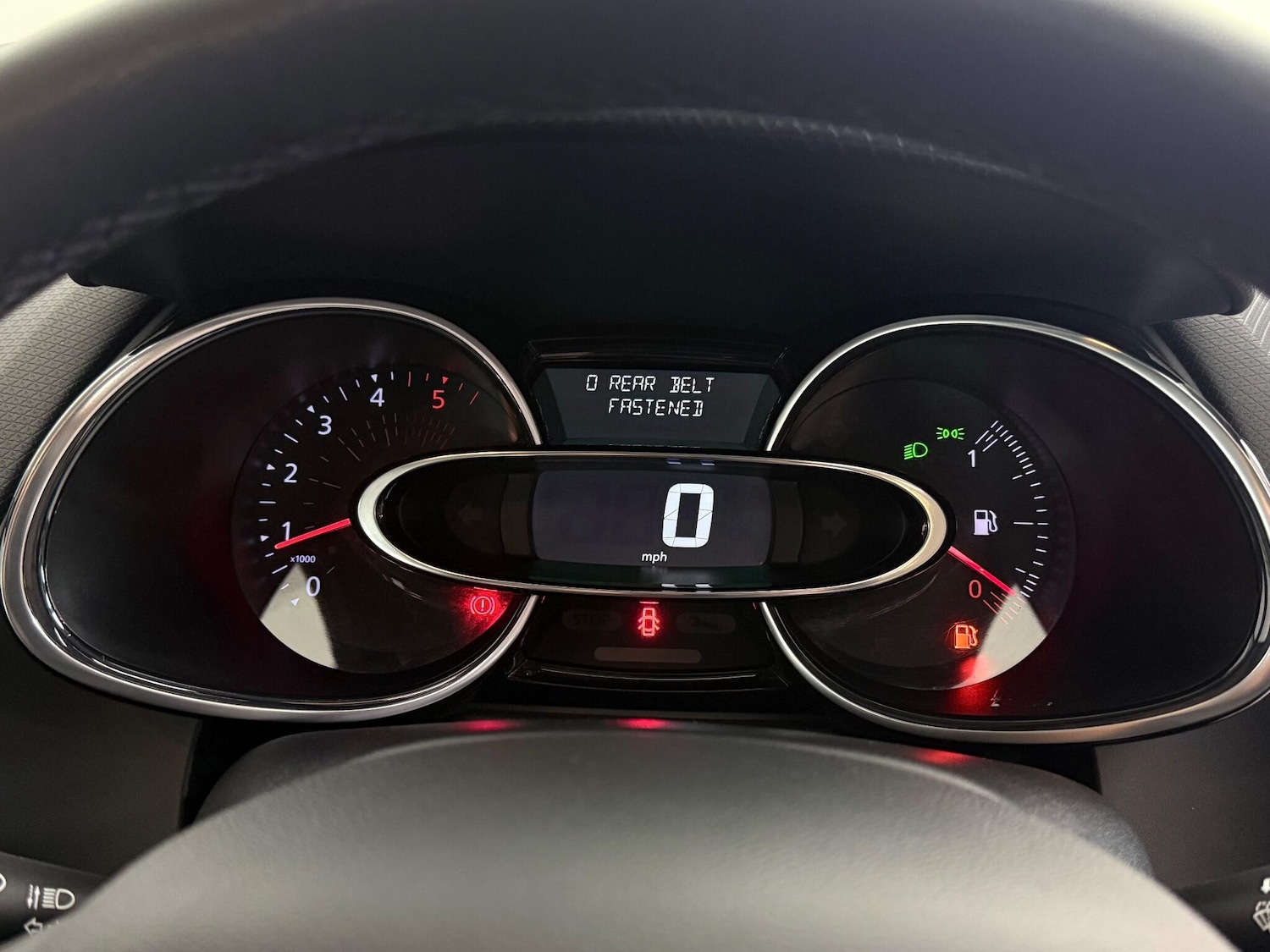 Used Renault Clio 2017 for sale - 76467252: Photo 23