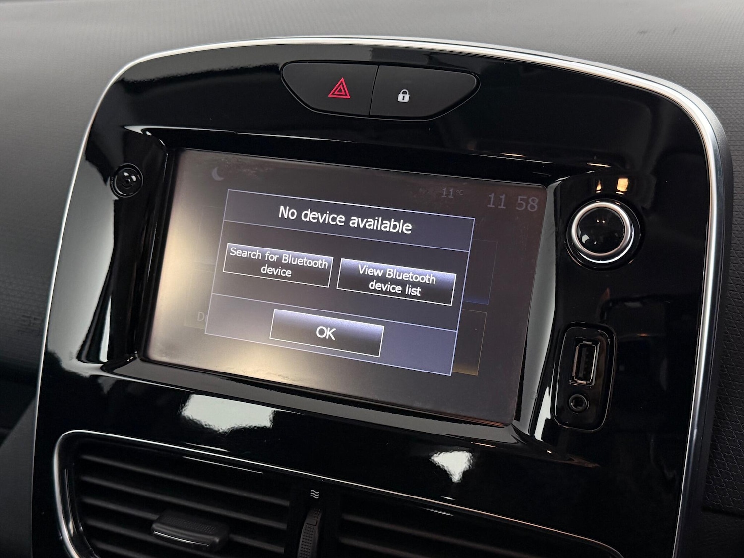 Used Renault Clio 2017 for sale - 76467252: Photo 27