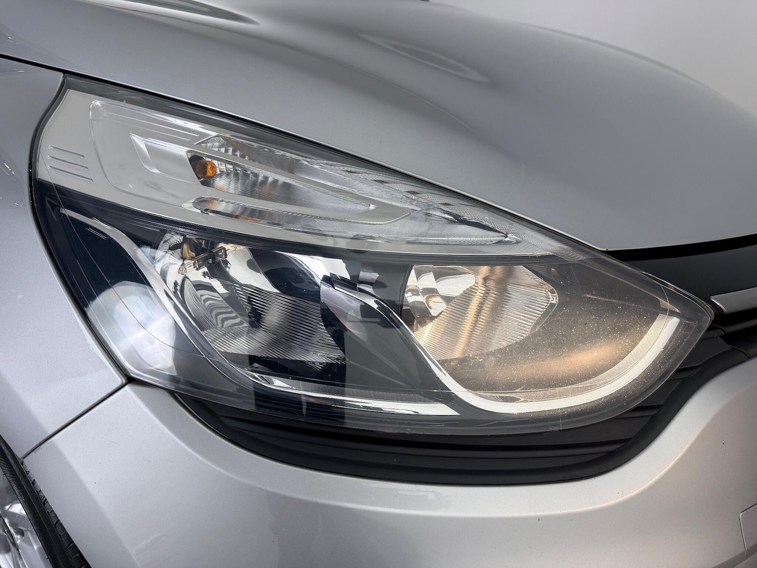 Used Renault Clio 2017 for sale - 76467252: Photo 8