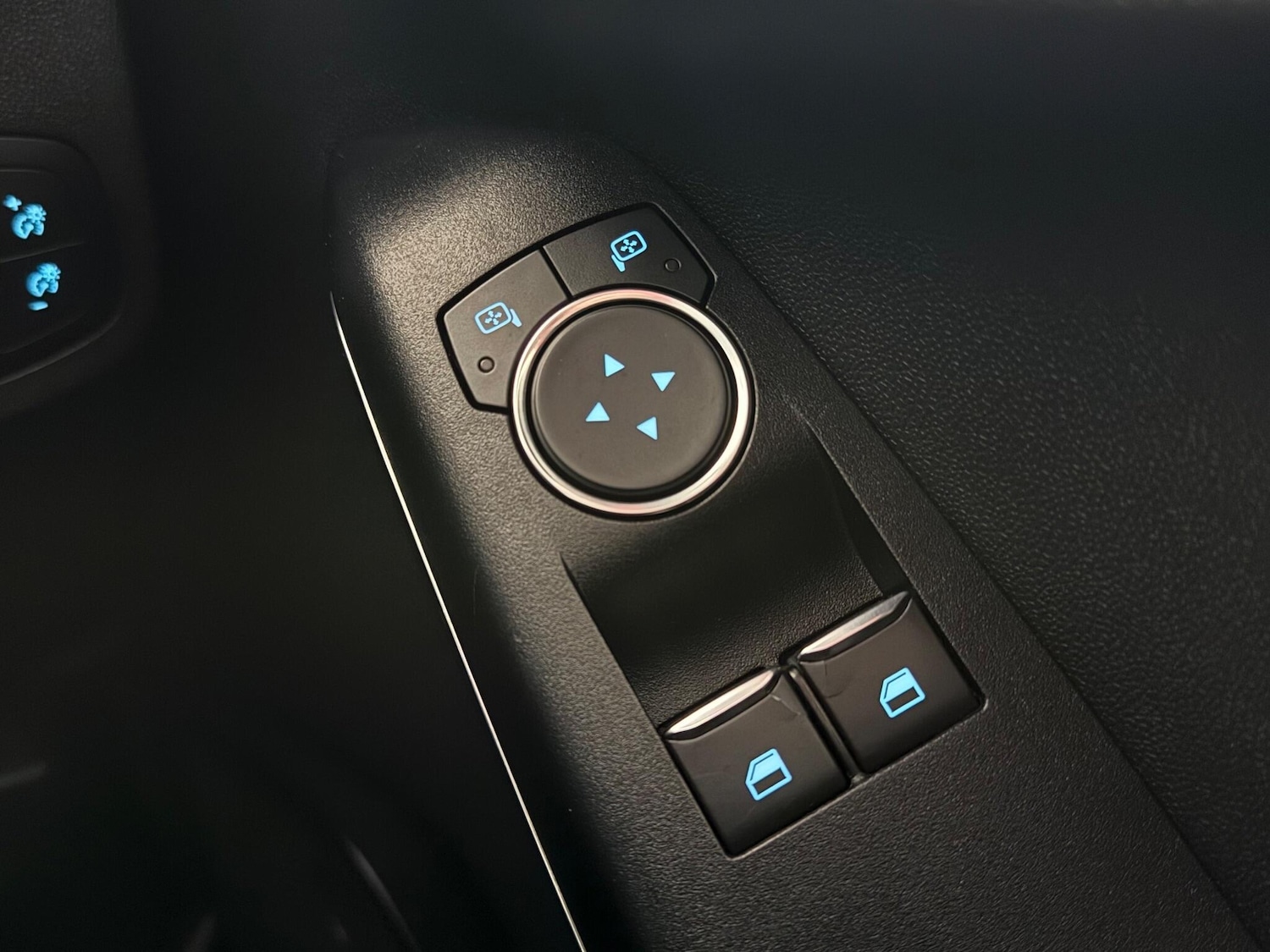 Used Ford Fiesta 2018 for sale - 77760537: Photo 31