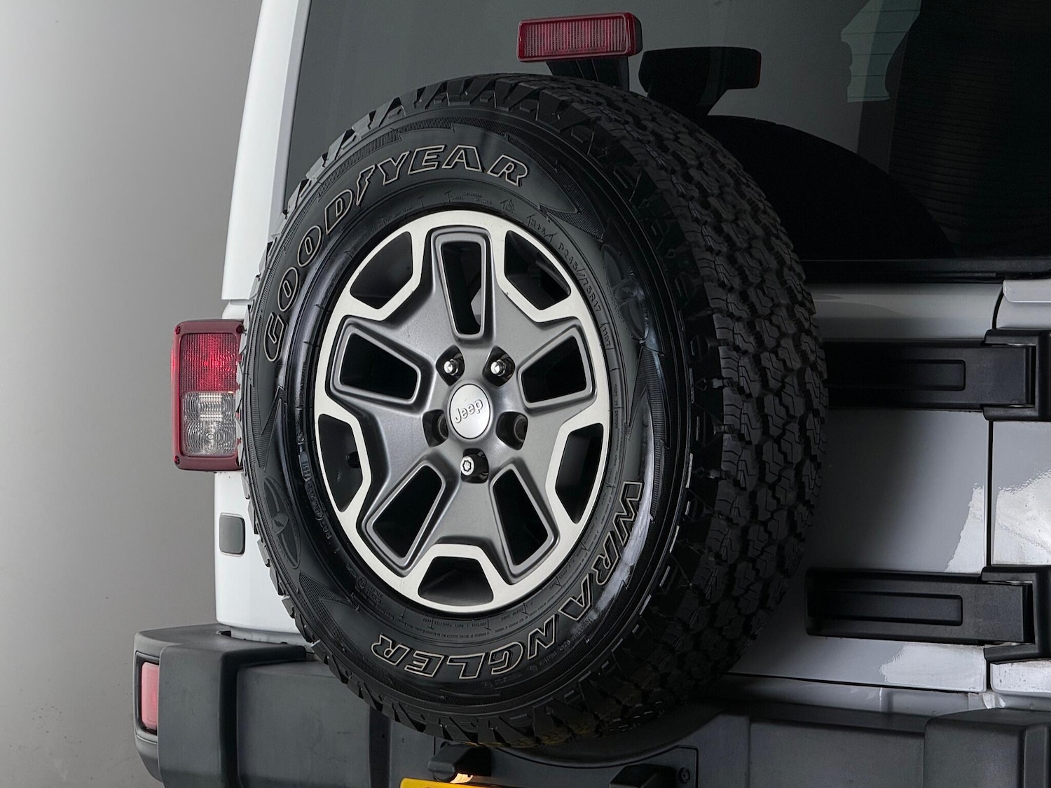 Used Jeep Wrangler 2018 for sale - 76467385: Photo 14