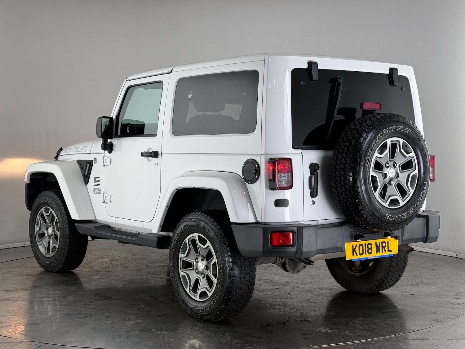 Used Jeep Wrangler 2018 for sale - 76467385: Photo 4