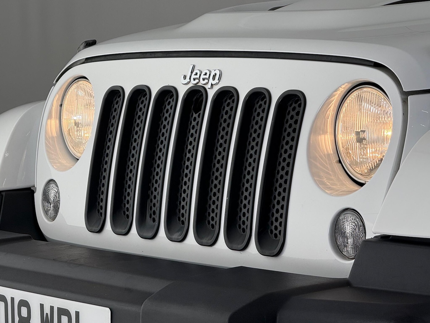 Used Jeep Wrangler 2018 for sale - 76467385: Photo 40