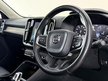 Used Volvo XC40 2019 for sale - 79374748: Photo