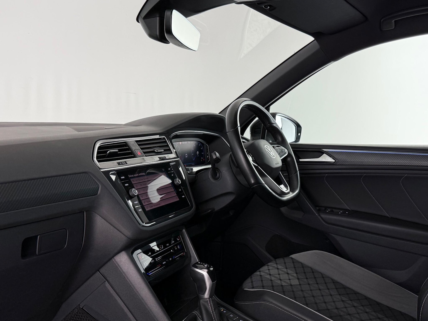 Used Volkswagen Tiguan 2021 for sale - 77243049: Photo 16