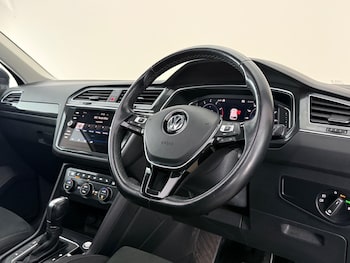 Used Volkswagen Tiguan 2019 for sale - 79497264: Photo