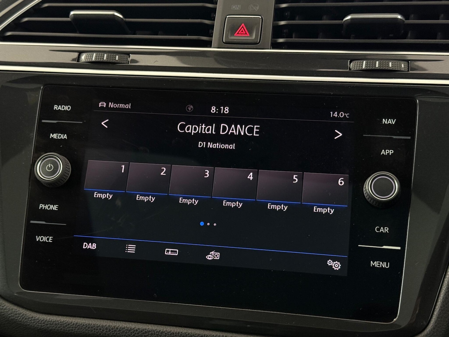 Used Volkswagen Tiguan 2017 for sale - 77216664: Photo 22