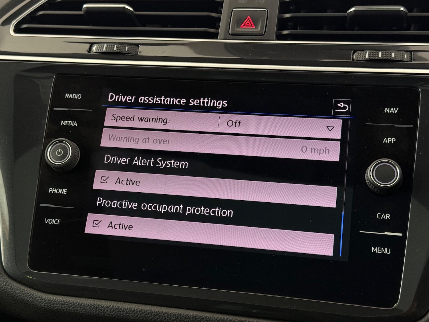 Used Volkswagen Tiguan 2017 for sale - 77216664: Photo 31